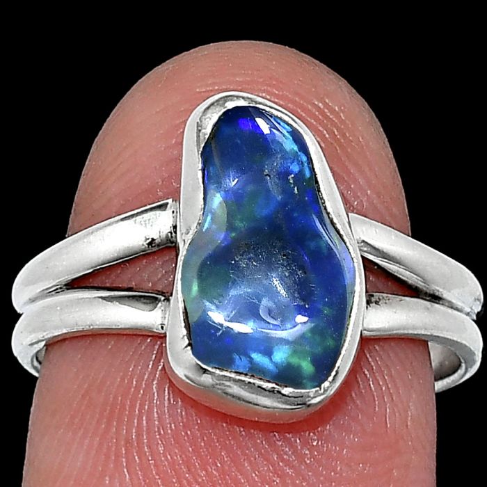 Ethiopian Opal Rough Ring size-7 SDR238734 R-1002, 7x13 mm