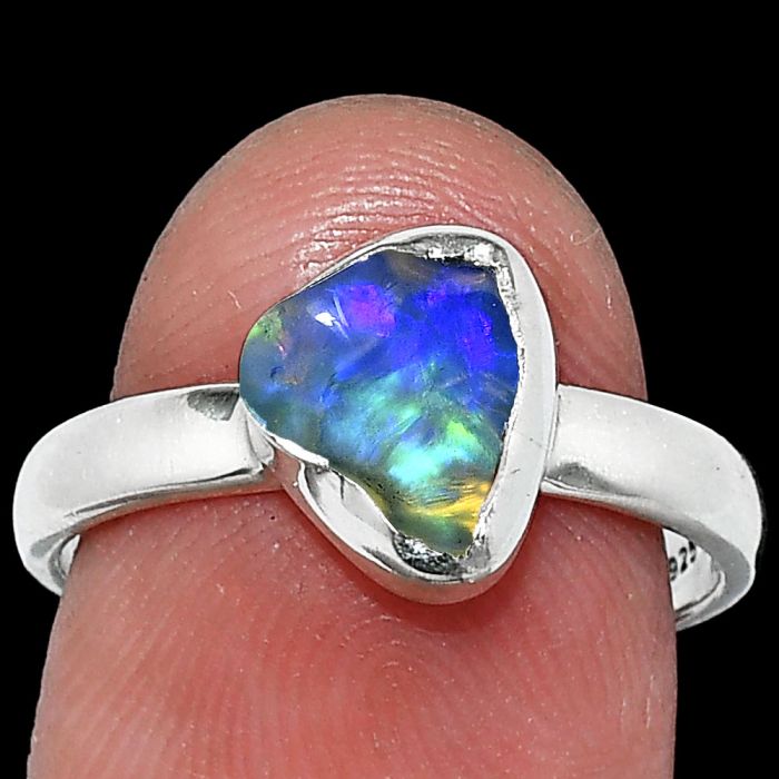 Ethiopian Opal Rough Ring size-8 SDR238747 R-1001, 7x9 mm