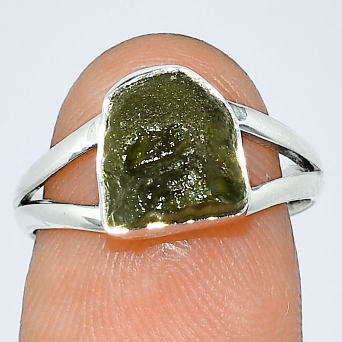 Genuine Czech Moldavite Rough Ring size-7 SDR238927 R-1002, 8x9 mm
