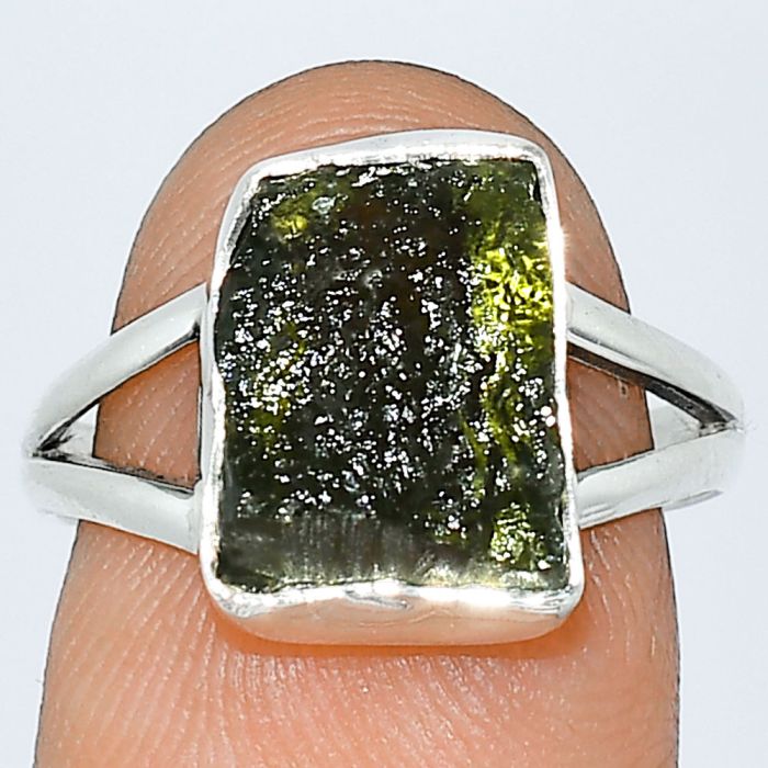 Genuine Czech Moldavite Rough Ring size-8 SDR238950 R-1002, 9x13 mm
