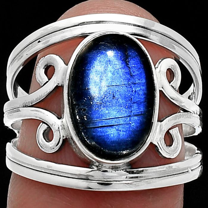 Blue Fire Labradorite Ring size-8 SDR239297 R-1132, 8x12 mm