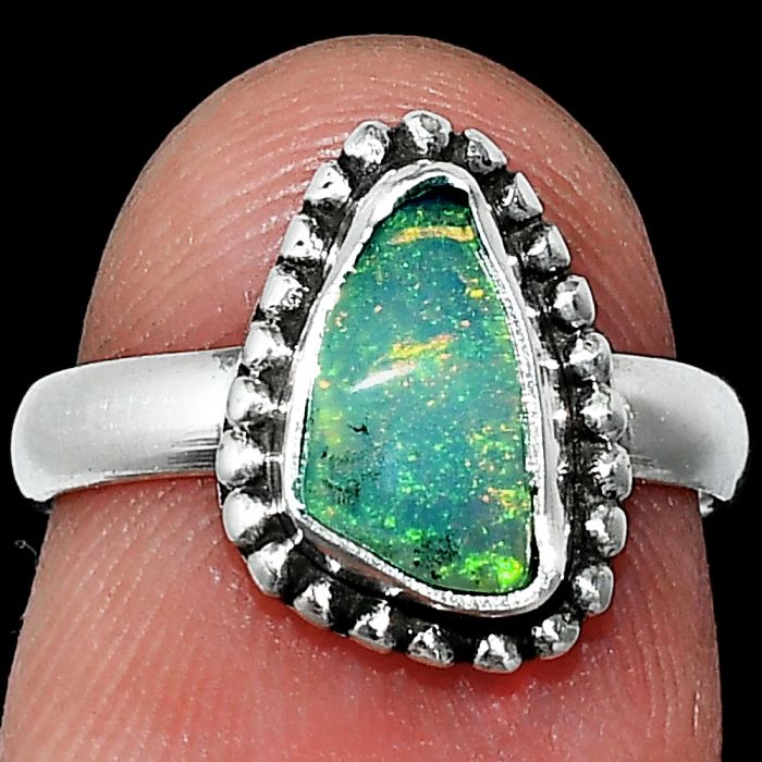 Ethiopian Opal Rough Ring size-5 SDR239618 R-1071, 6x10 mm