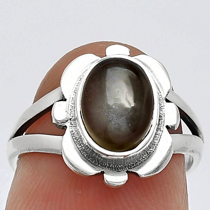 Gray Moonstone Ring size-6 SDR240150 R-1342, 7x9 mm