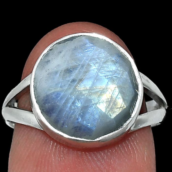 Rainbow Moonstone Checker Ring size-7 SDR240363 R-1002, 12x12 mm