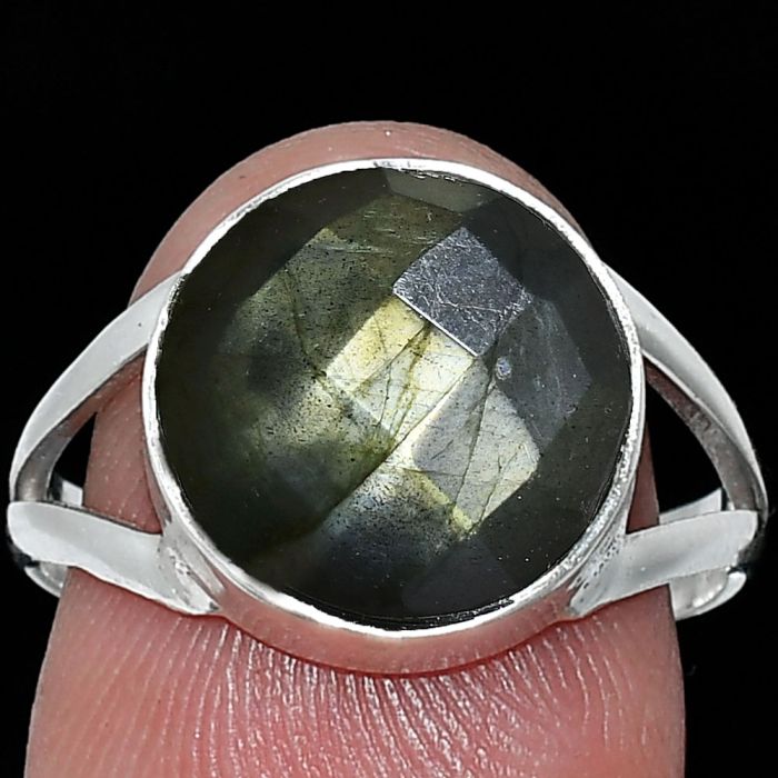 Spectrolite Labradorite Checker Ring size-8 SDR240401 R-1002, 12x12 mm