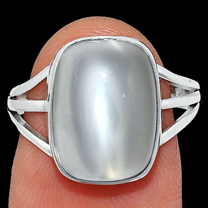 Selenite Ring size-7.5 SDR240549 R-1003, 10x14 mm