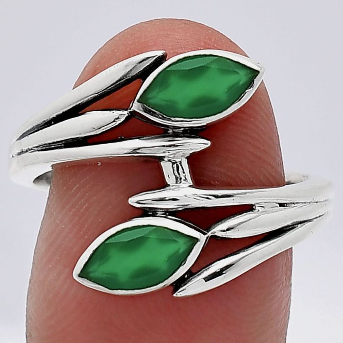 Green Onyx Ring size-9 SDR241512 R-1023, 4x8 mm