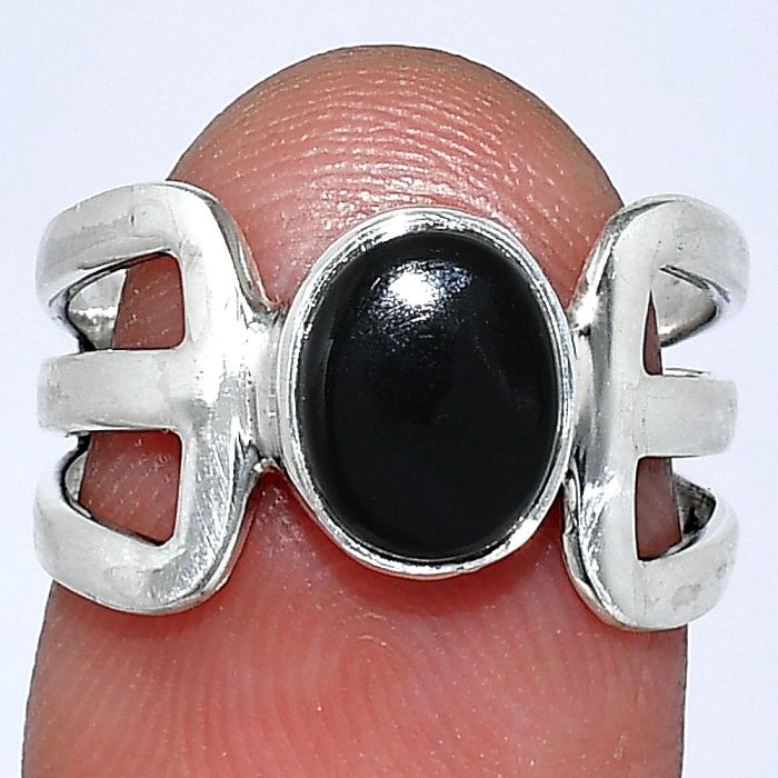 Black Onyx Ring size-6 SDR241561 R-1162, 7x9 mm