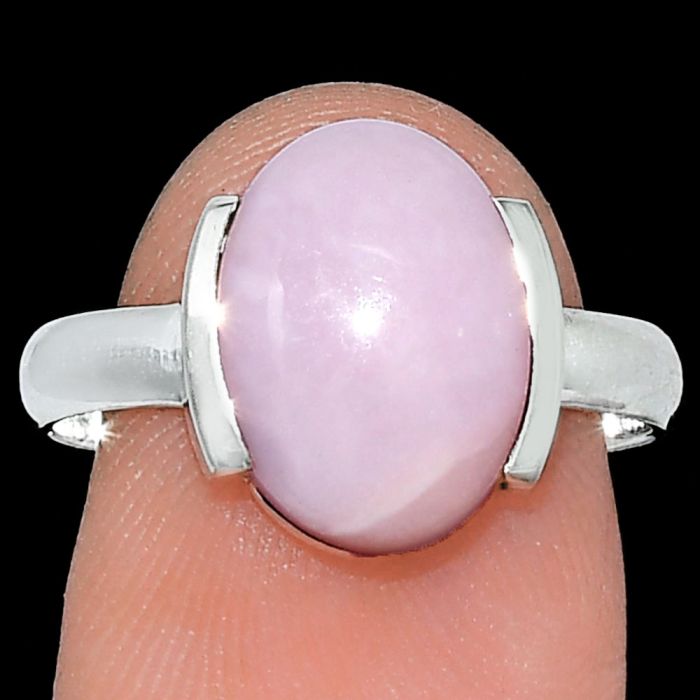 Pink Opal Ring size-8.5 SDR241634 R-1173, 9x13 mm