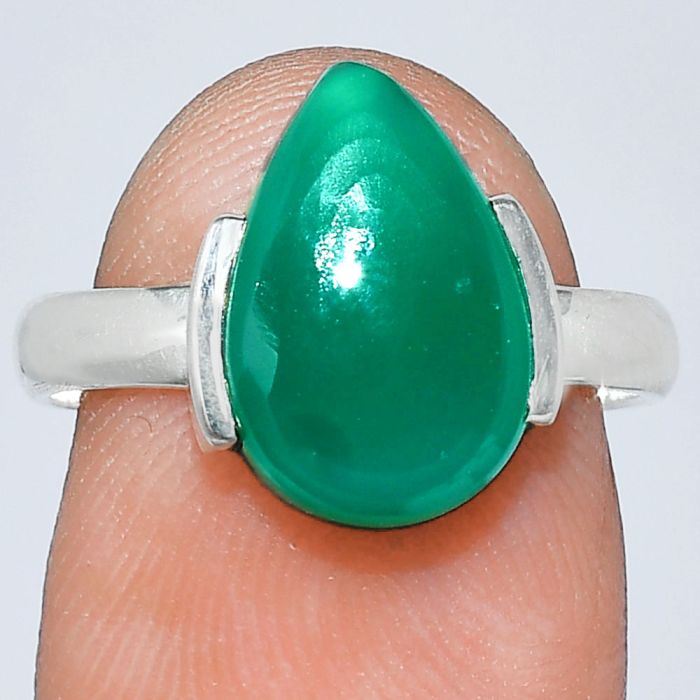 Green Onyx Ring size-7.5 SDR241673 R-1173, 9x13 mm