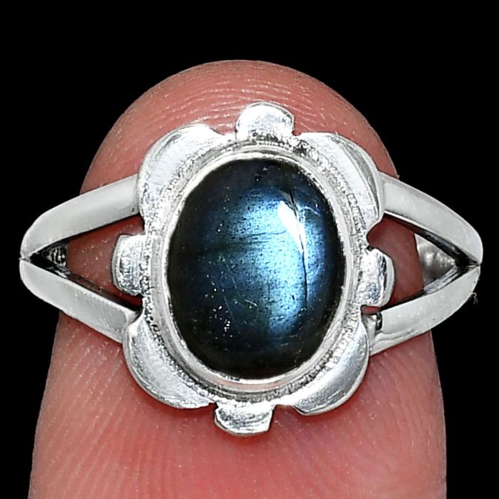 Blue Fire Labradorite Ring size-7 SDR241723 R-1342, 7x9 mm