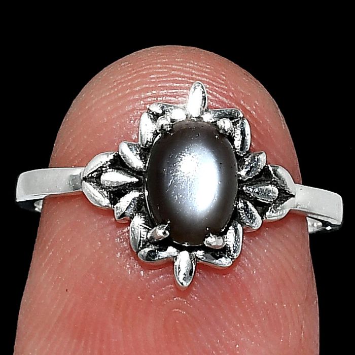 Gray Moonstone Ring size-6 SDR241758 R-1721, 7x5 mm