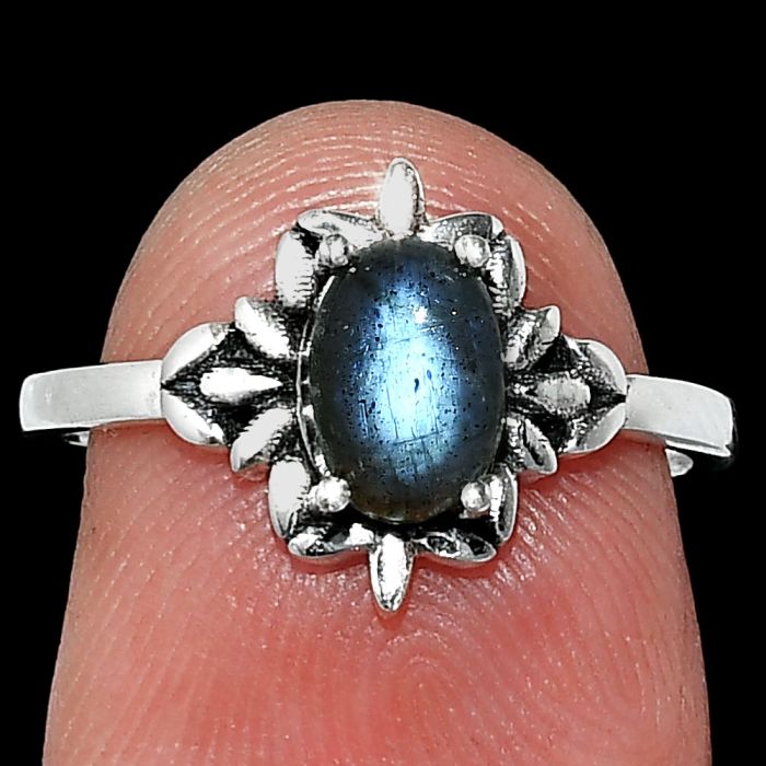 Blue Labradorite Ring size-6 SDR241798 R-1721, 7x5 mm