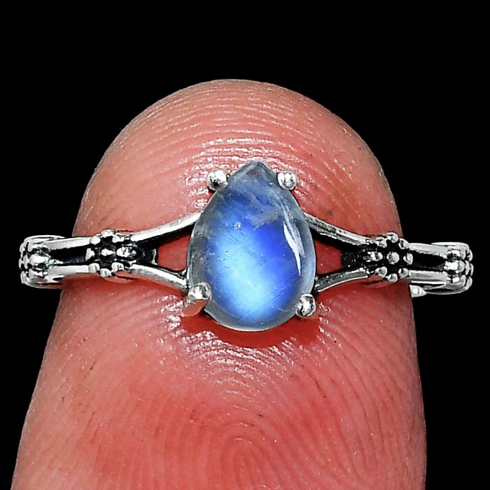 Rainbow Moonstone Ring size-5 SDR241871 R-1720, 7x5 mm