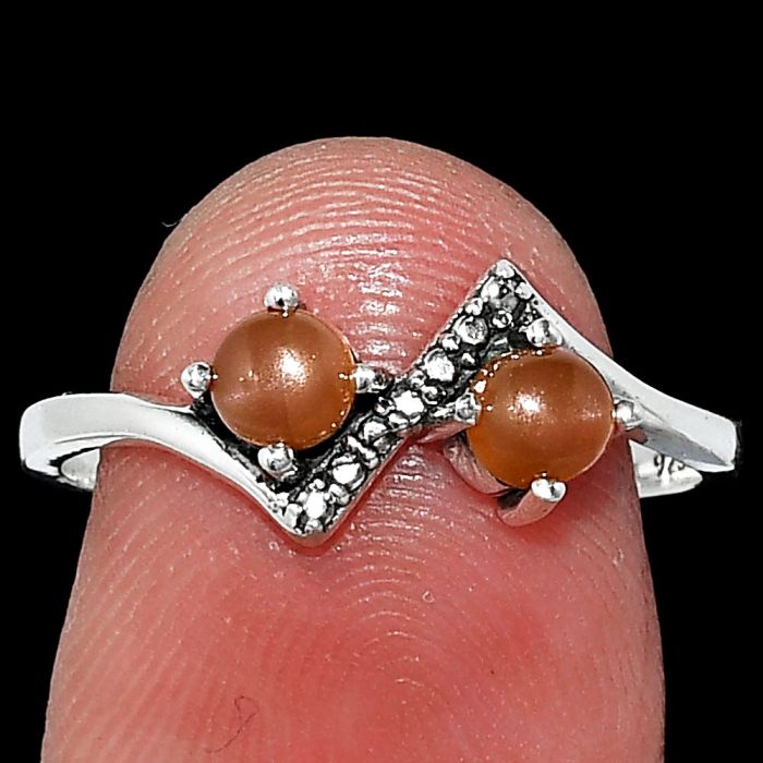 Peach Moonstone Ring size-8 SDR241916 R-1184, 4x4 mm