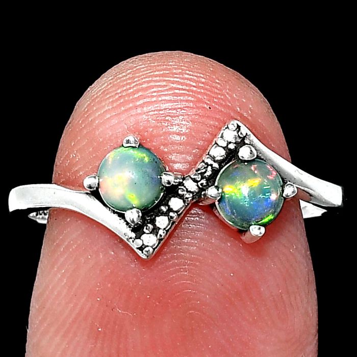 Ethiopian Opal Ring size-8 SDR241928 R-1184, 4x4 mm