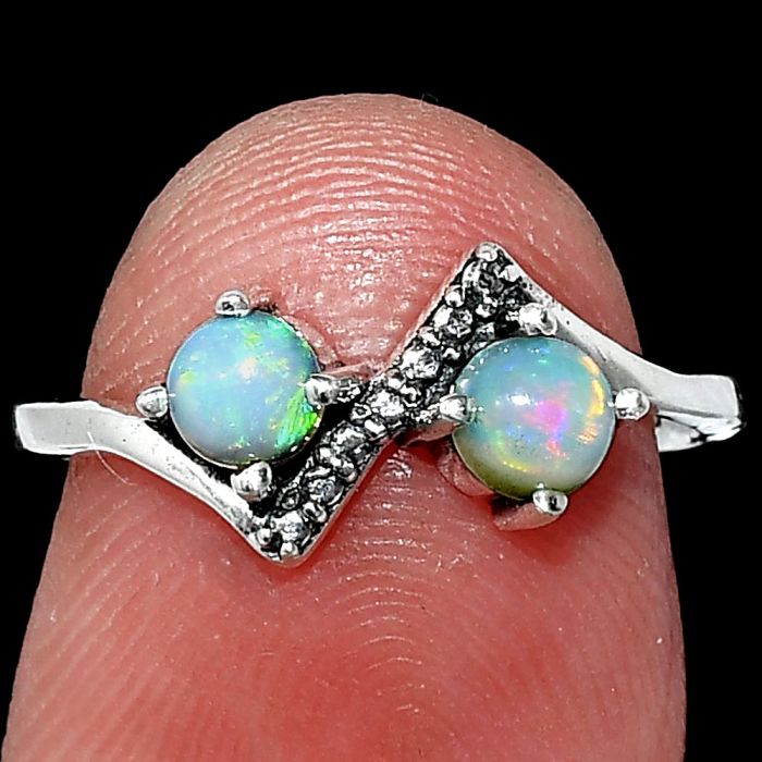 Ethiopian Opal Ring size-6 SDR241930 R-1184, 4x4 mm