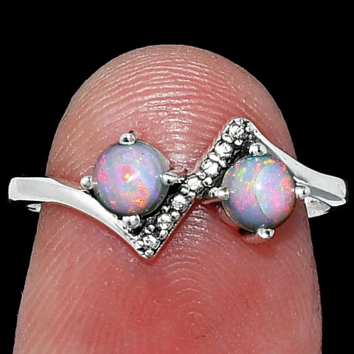 Ethiopian Opal Ring size-7 SDR241932 R-1184, 4x4 mm