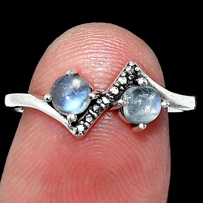 Rainbow Moonstone Ring size-8 SDR241949 R-1184, 4x4 mm