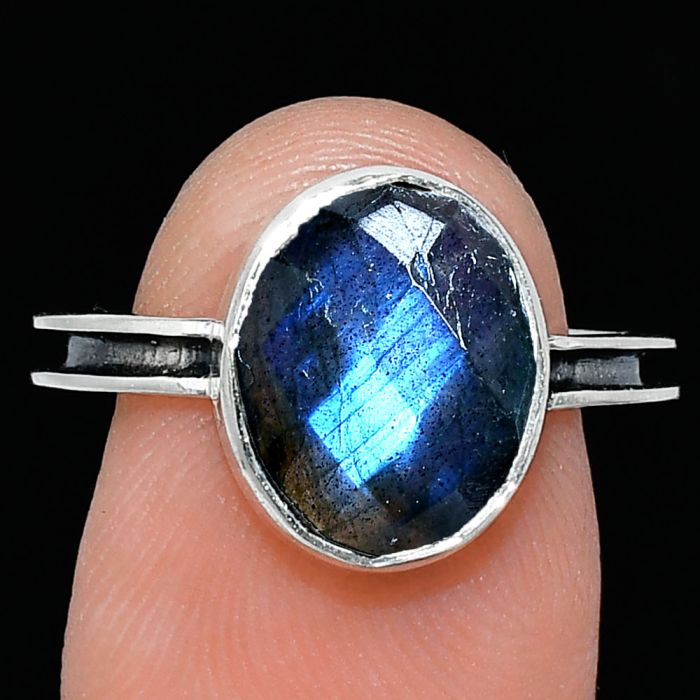 Blue Labradorite Checker Ring size-8 SDR241998 R-1056, 10x12 mm