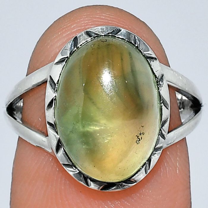 Prehnite Ring size-7 SDR242331 R-1074, 10x14 mm