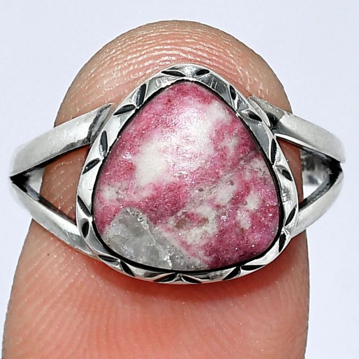 Pink Thulite Ring size-7.5 SDR242402 R-1074, 11x11 mm