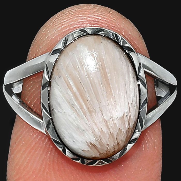 Orange Scolecite Ring size-8 SDR242413 R-1074, 10x14 mm