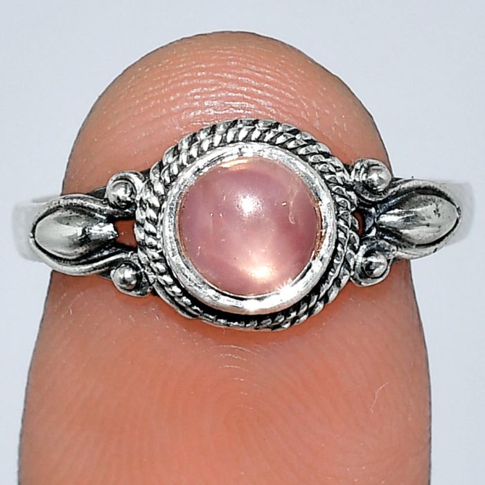 Rose Quartz Ring size-8 SDR242495 R-1345, 6x6 mm