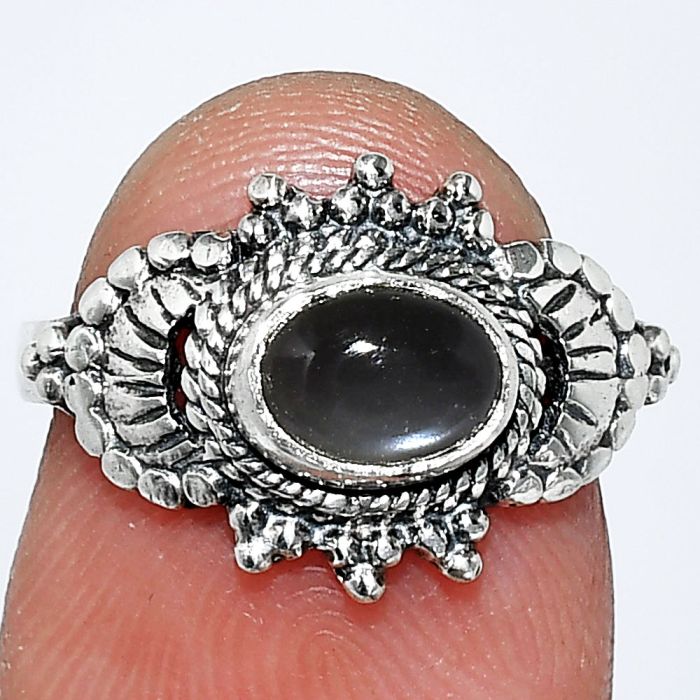 Gray Moonstone Ring size-6 SDR242664 R-1726, 7x5 mm