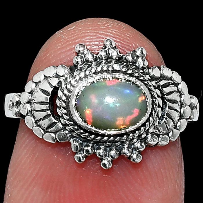 Ethiopian Opal Ring size-7.5 SDR242671 R-1726, 7x5 mm