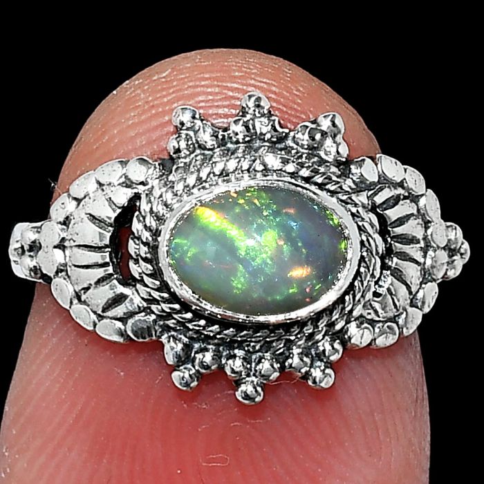 Ethiopian Opal Ring size-6 SDR242672 R-1726, 7x5 mm