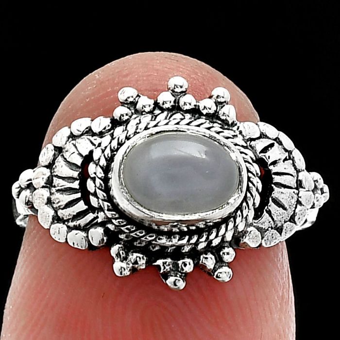 Srilankan Moonstone Ring size-6 SDR242715 R-1726, 7x5 mm