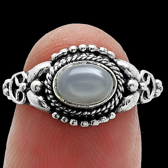 Gray Moonstone Ring size-7 SDR242767 R-1286, 7x5 mm