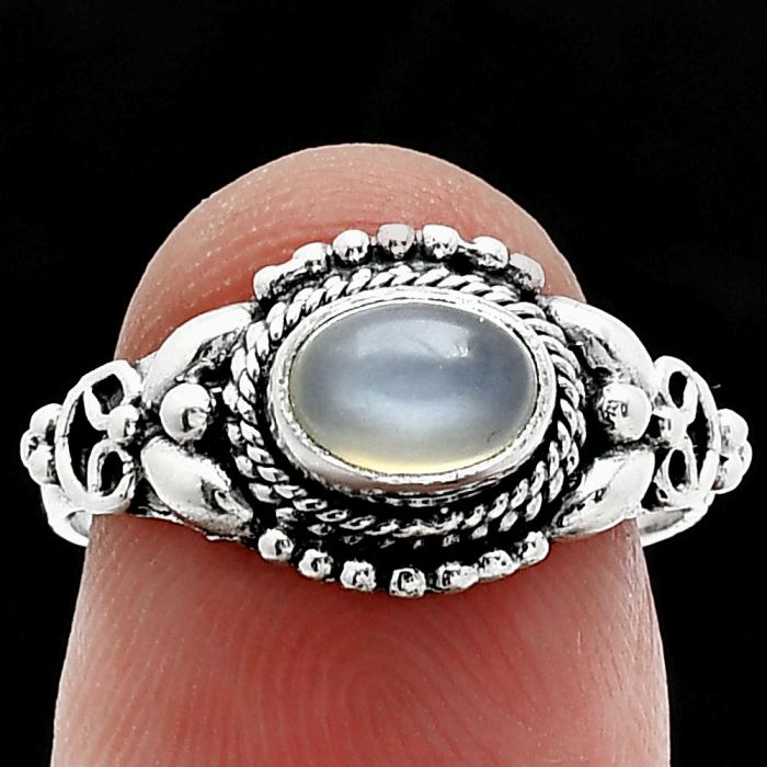 Gray Moonstone Ring size-7 SDR242810 R-1286, 7x5 mm