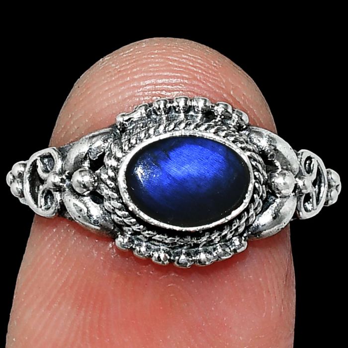 Blue Fire Labradorite Ring size-7 SDR242822 R-1286, 7x5 mm