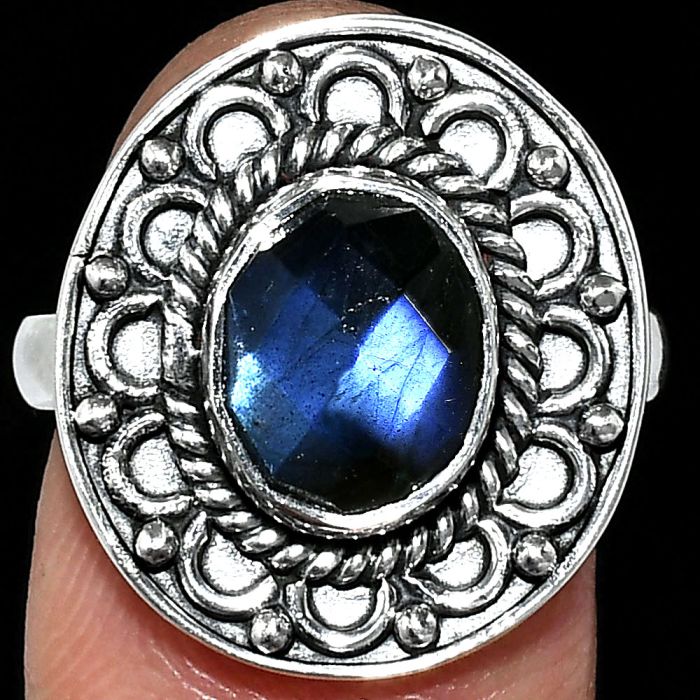 Blue Fire Labradorite Checker Ring size-8 SDR243122 R-1256, 8x10 mm