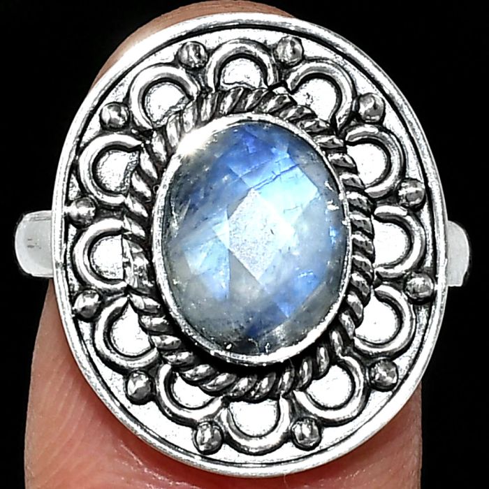 Rainbow Moonstone Checker Ring size-8 SDR243155 R-1256, 8x10 mm