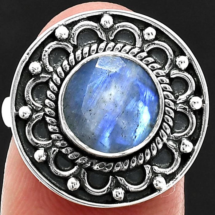 Faceted Rainbow Moonstone Ring size-7.5 SDR243156 R-1256, 9x9 mm