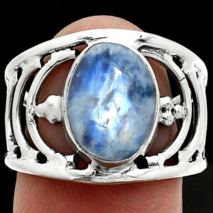 Rainbow Moonstone Ring size-8 SDR243230 R-1379, 9x12 mm