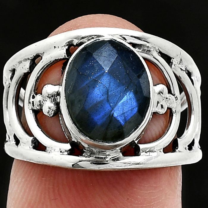 Blue Fire Labradorite Checker Ring size-6.5 SDR243231 R-1379, 8x10 mm