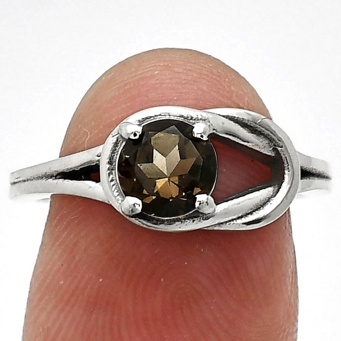 Smoky Quartz Ring size-7 SDR243391 R-1215, 6x6 mm