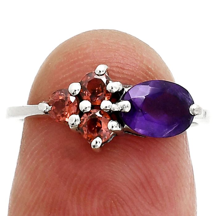 African Amethyst and Garnet Ring size-6 SDR243421 R-1250, 7x5 mm