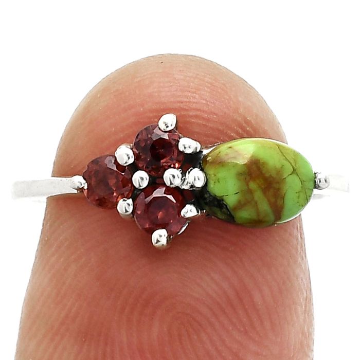 Green Mohave Turquoise and Garnet Ring size-7.5 SDR243455 R-1250, 7x5 mm