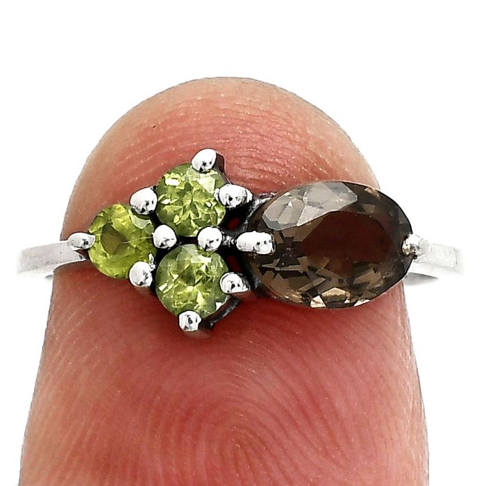 Smoky Quartz and Peridot Ring size-6 SDR243487 R-1250, 7x5 mm