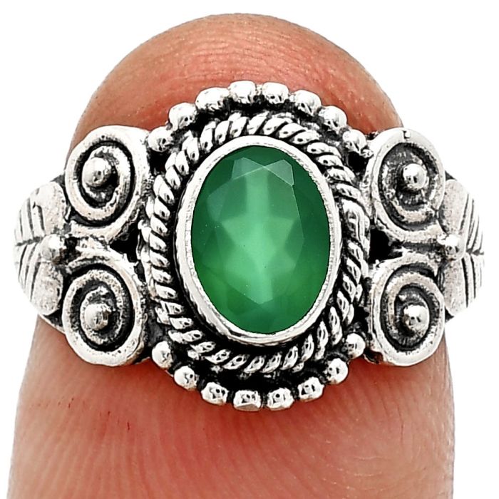 Green Onyx Ring size-7 SDR243672 R-1280, 7x5 mm