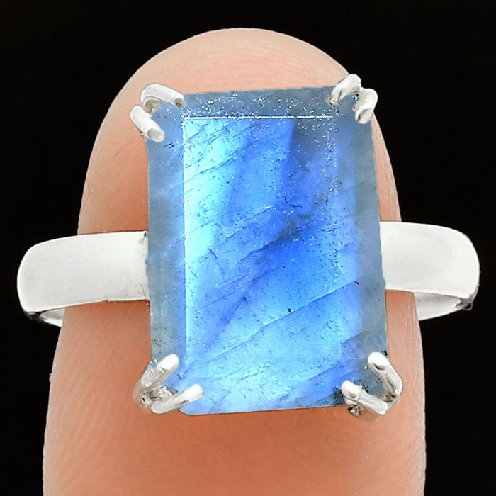 Faceted Rainbow Moonstone Ring size-9 SDR243970 R-1020, 10x14 mm