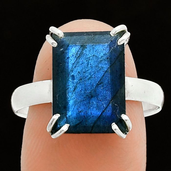 Faceted Blue Labradorite Ring size-9.5 SDR243980 R-1020, 10x14 mm