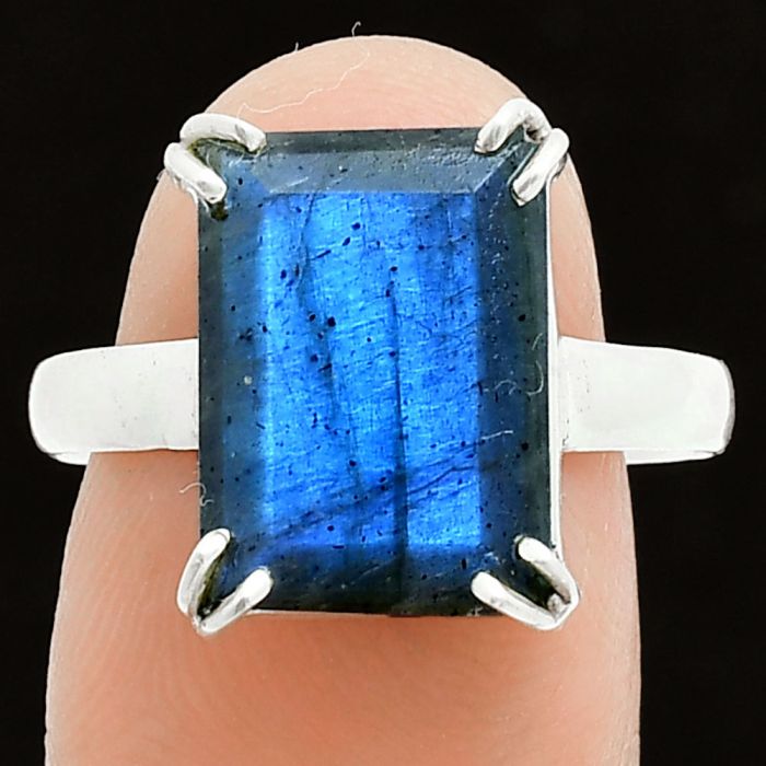 Faceted Blue Labradorite Ring size-9 SDR243983 R-1020, 10x14 mm