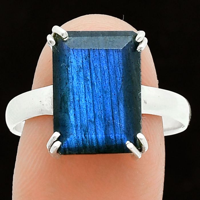 Faceted Blue Labradorite Ring size-10 SDR243991 R-1020, 10x14 mm