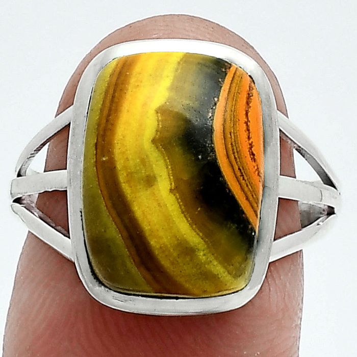 Indonesian Bumble Bee Ring size-8 SDR244072 R-1006, 10x14 mm